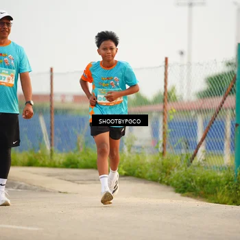 Runner Photo 8294166