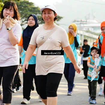 Runner Photo 8294173