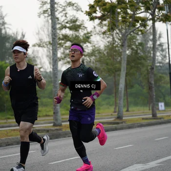 Runner Photo 8294184