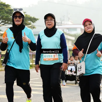 Runner Photo 8294185