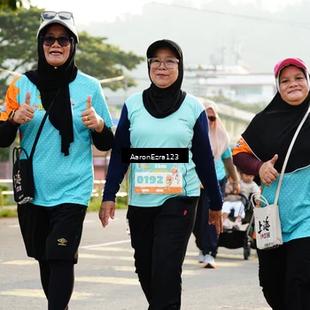 Runner Photo 8294187