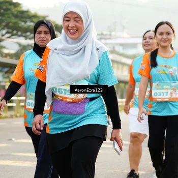 Runner Photo 8294258