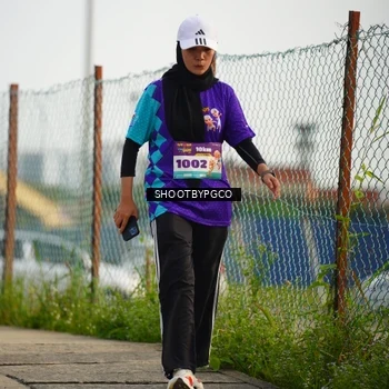 Runner Photo 8294276