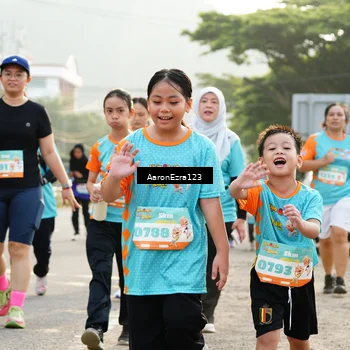 Runner Photo 8294305
