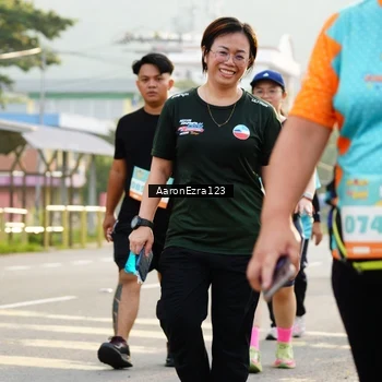 Runner Photo 8294312