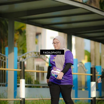 Runner Photo 8294325