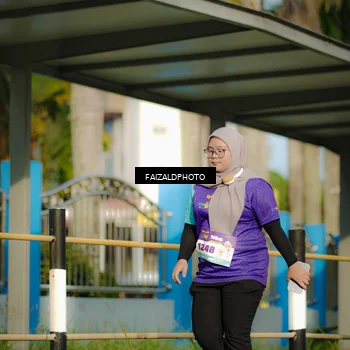 Runner Photo 8294335