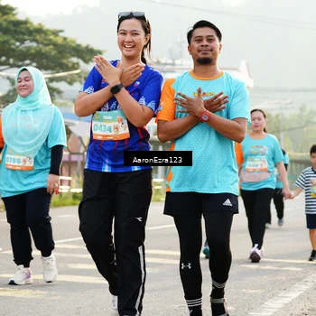 Runner Photo 8294338