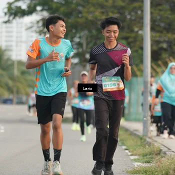 Runner Photo 8294356