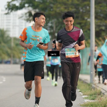 Runner Photo 8294357