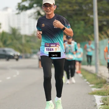 Runner Photo 8294363
