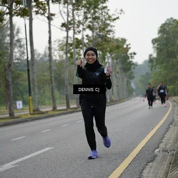 Runner Photo 8294392