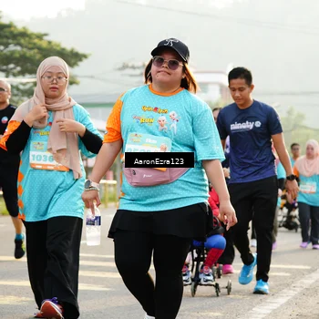 Runner Photo 8294409