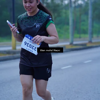 Runner Photo 8294417