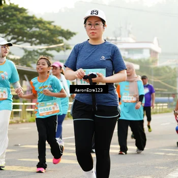 Runner Photo 8294418