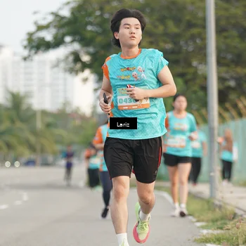 Runner Photo 8294426