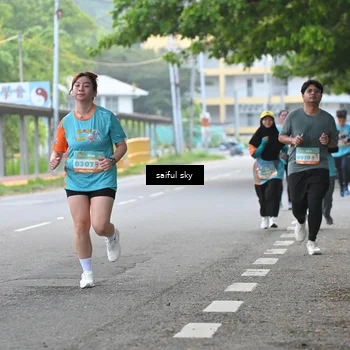 Runner Photo 8294435