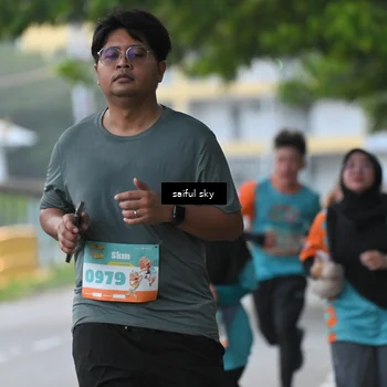Runner Photo 8294444