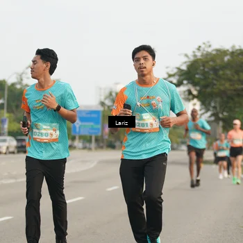 Runner Photo 8294498