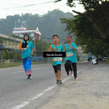 Runner Photo 8294511