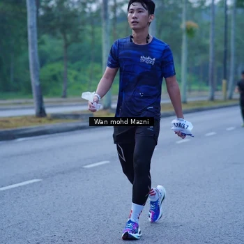 Runner Photo 8294527