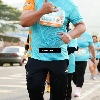 Runner Photo 8294548