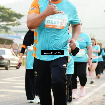 Runner Photo 8294551