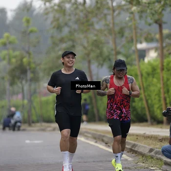 Runner Photo 8294593