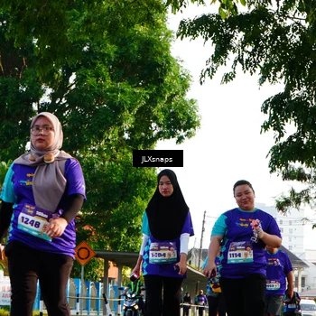 Runner Photo 8294611