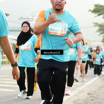 Runner Photo 8294617