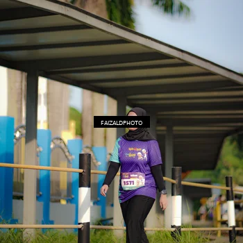Runner Photo 8294636