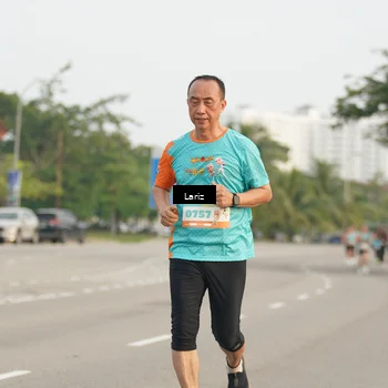 Runner Photo 8294644