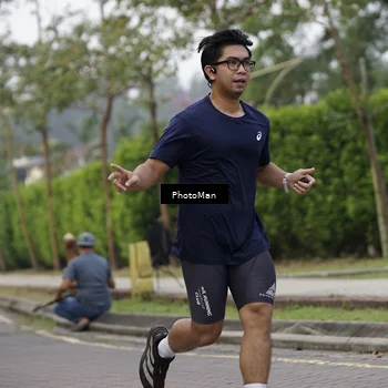 Runner Photo 8294666