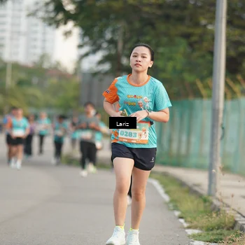 Runner Photo 8294676
