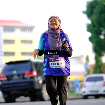 Runner Photo 8294701