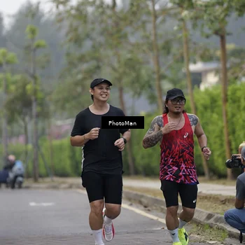 Runner Photo 8294706