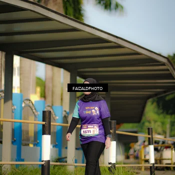 Runner Photo 8294711