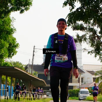 Runner Photo 8294714