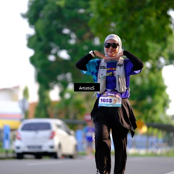 Runner Photo 8294737