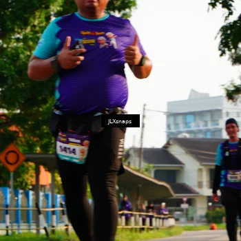Runner Photo 8294753
