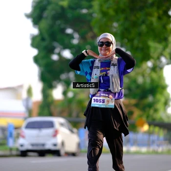 Runner Photo 8294756