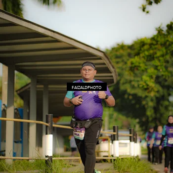 Runner Photo 8294836