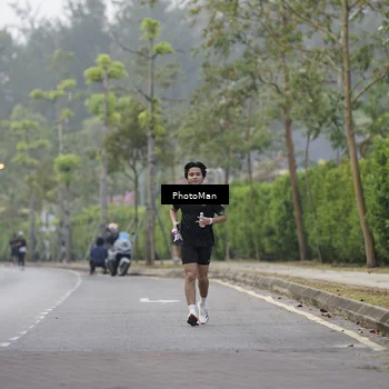 Runner Photo 8294861