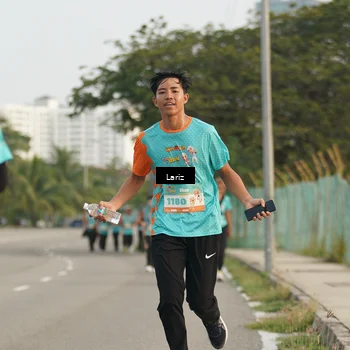 Runner Photo 8294863