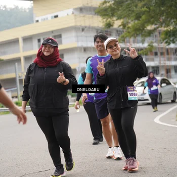 Runner Photo 8294864