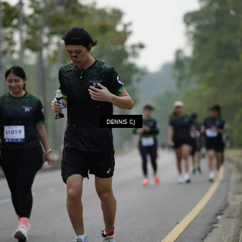 Runner Photo 8294870