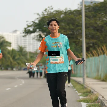 Runner Photo 8294879