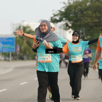 Runner Photo 8294924