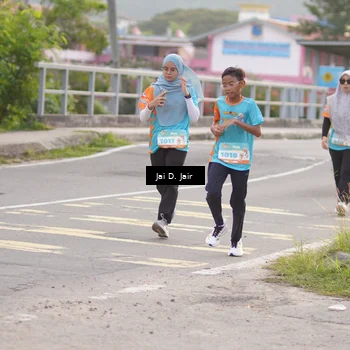 Runner Photo 8294990