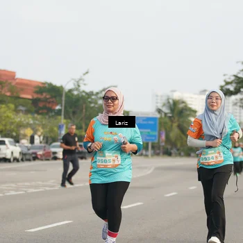 Runner Photo 8295003